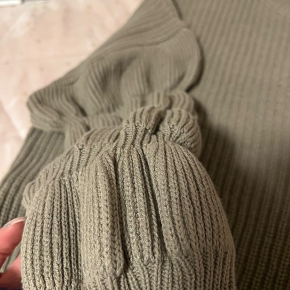 Latest Scoop Taupe Bubble Sleeve Sweater in XS - Picture 2 of 3